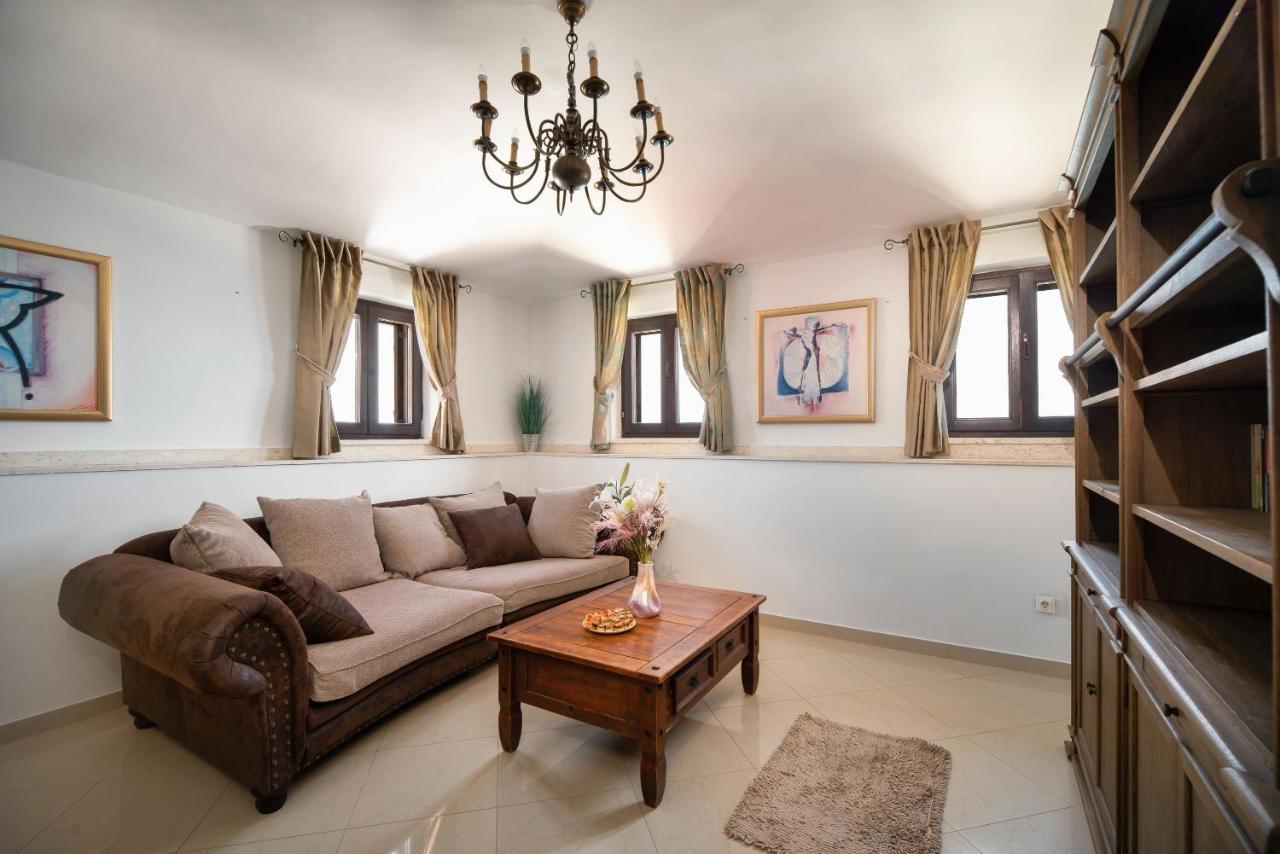 Luxury Apartments Perko Kastela Luaran gambar