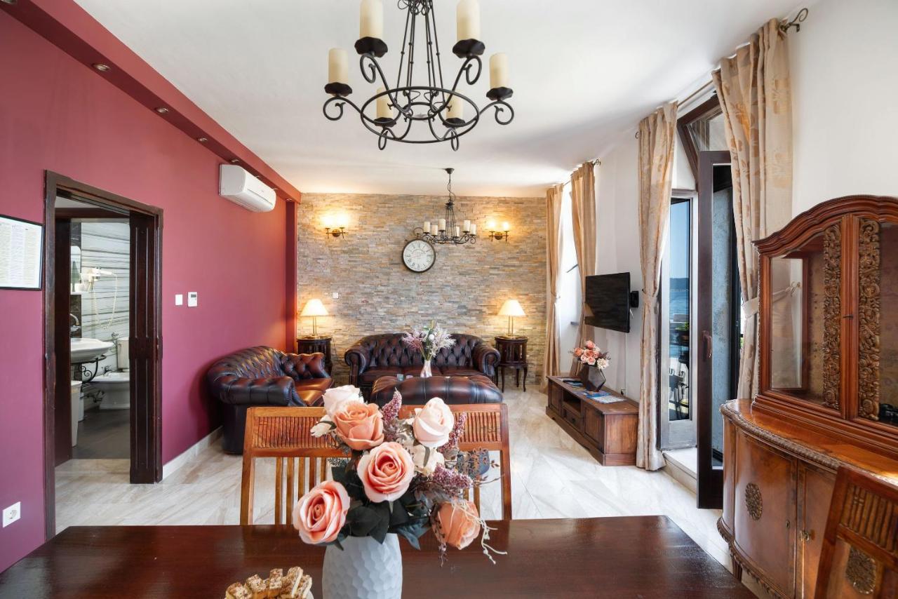 Luxury Apartments Perko Kastela Luaran gambar