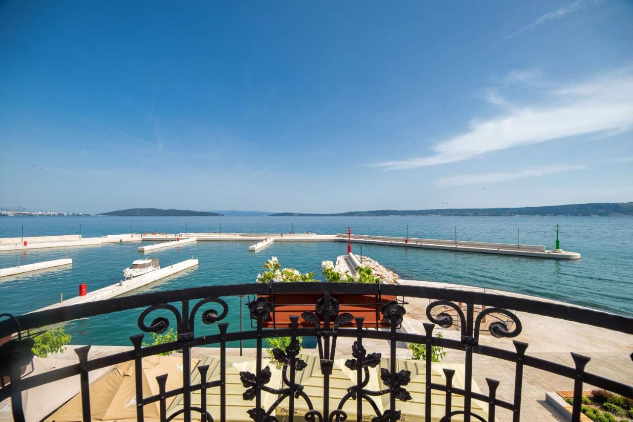 Luxury Apartments Perko Kastela Luaran gambar