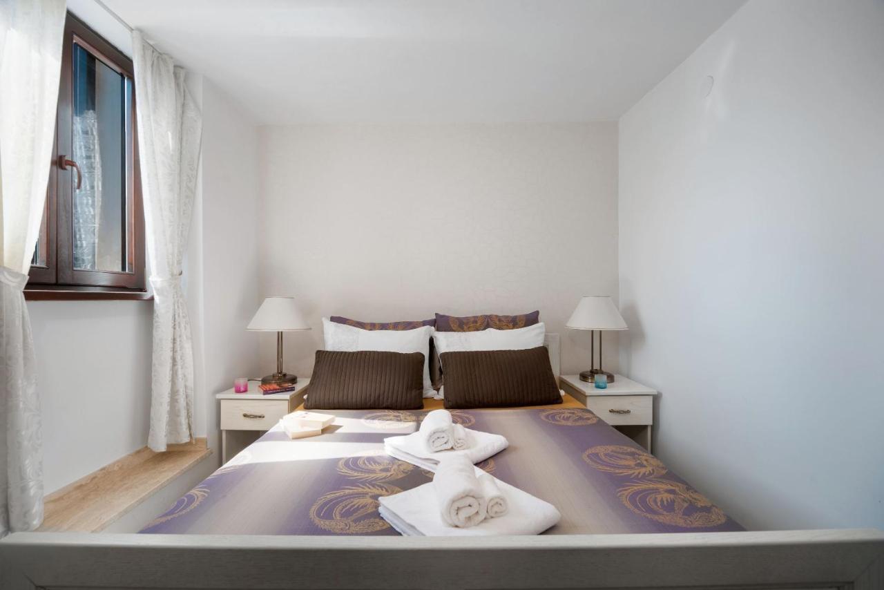 Luxury Apartments Perko Kastela Luaran gambar