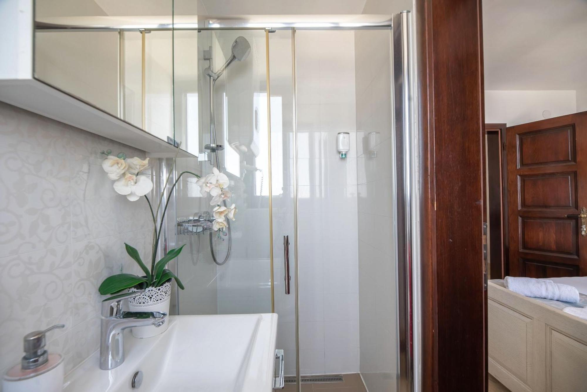 Luxury Apartments Perko Kastela Bilik gambar
