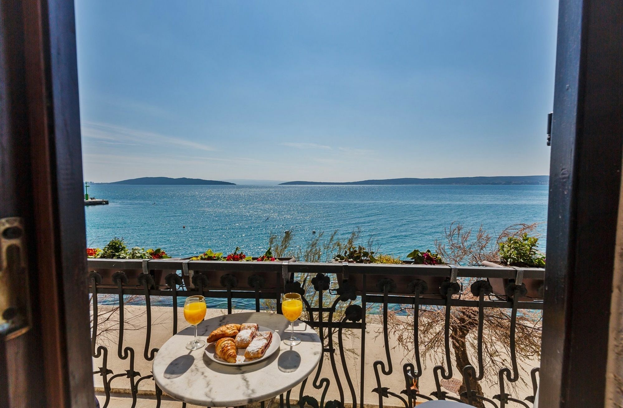 Luxury Apartments Perko Kastela Luaran gambar