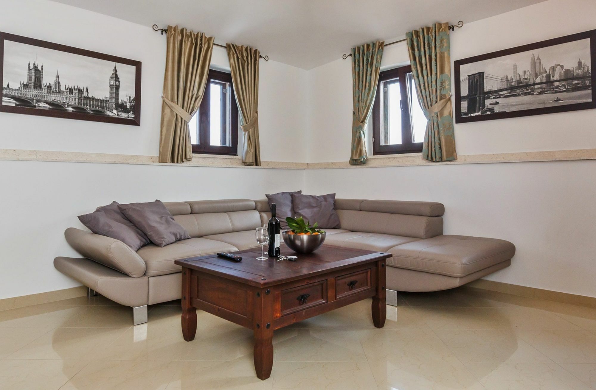 Luxury Apartments Perko Kastela Luaran gambar